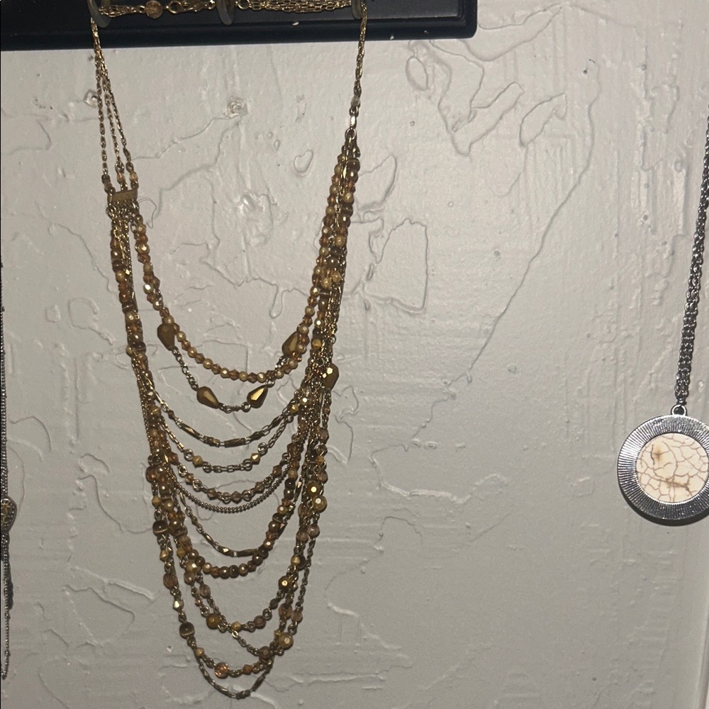 Elegant Gold Beaded Necklace